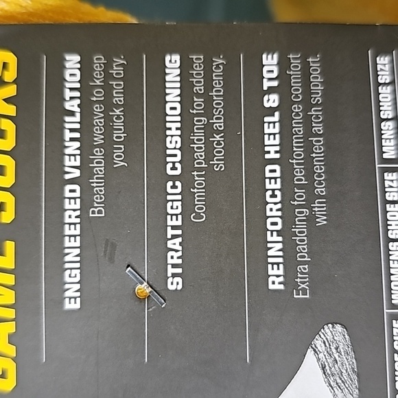 3 pair‎ mens game socks. 2 pair new, 1 pair used. SIZE large. Yellow - Picture 3 of 5